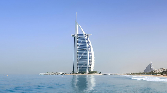 UAE: Hành trình từ sa mạc khô cằn đến đảo nhân tạo xa hoa nhất thế giới