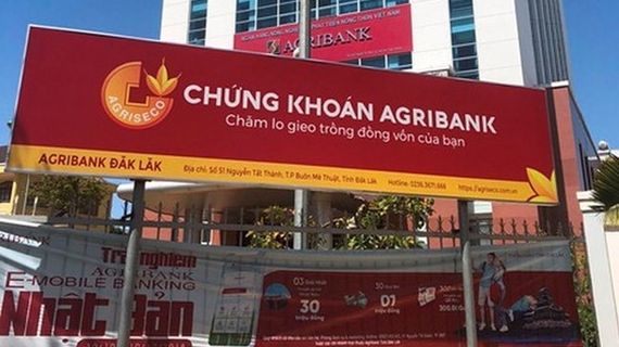 Chứng khoán AGR mở hạn mức tín dụng 700 tỷ đồng