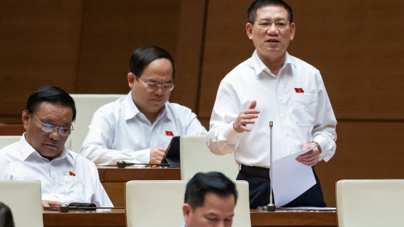 Phó Thủ tướng: Sẽ tạo điều kiện nhập khẩu vàng nguyên liệu