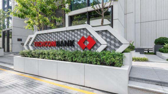 Cổ đông ngoại muốn bán 8 - 9% vốn Techcombank