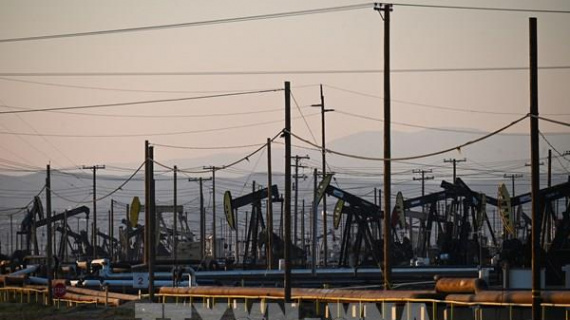 Giá dầu thế giới tăng sau thông tin về bầu cử ở Mỹ