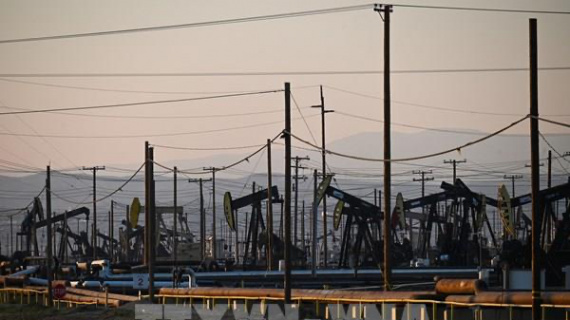 Giá dầu tăng do kỳ vọng nhu cầu cải thiện tại Trung Quốc