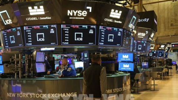 Chứng khoán Mỹ tăng điểm trước thềm Giáng sinh