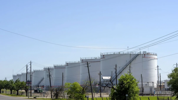 Giá dầu Brent và WTI tăng 1,4% trong tuần này