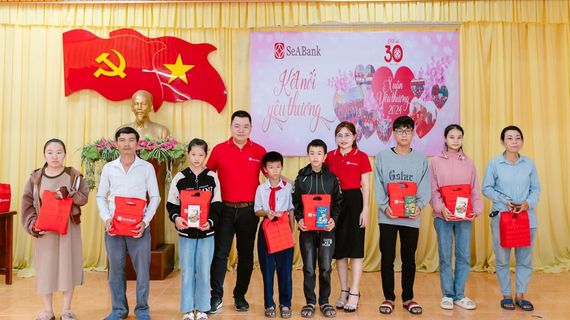 SeABank mang hơi ấm mùa xuân đến với những người có hoàn cảnh khó khăn