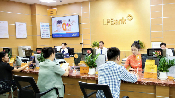 LPBank bổ sung phương án đổi tên, không chia cổ tức trong 3 năm tới