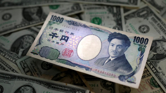 Mất mốc 155 yên đổi 1 USD, đồng tiền Nhật Bản chạm mức thấp nhất trong 34 năm