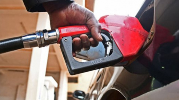 Giá dầu trung bình năm nay ra sao? World Bank tung dự báo khiến nhiều quốc gia nhập khẩu thở phào