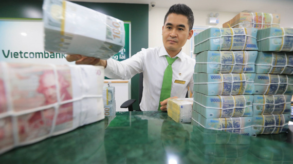 Lợi nhuận ngân hàng có thể tăng 15% từ nền thấp năm 2023