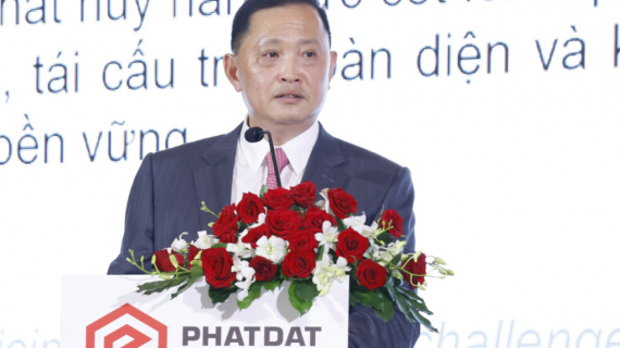 Chủ tịch Phát Đạt và công ty liên quan đăng ký mua gần 64 triệu cổ phiếu PDR
