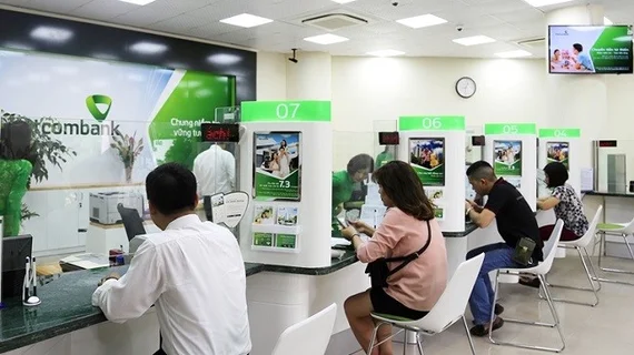 Vietcombank sẽ bán vàng tại 6 địa điểm, không mua vàng từ người dân
