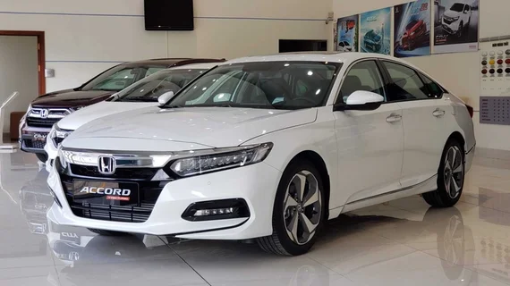 Honda giảm giá mạnh loạt xe ô tô, có mẫu giảm 220 triệu đồng