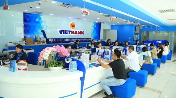 Ngân hàng liên tục tăng lãi suất huy động