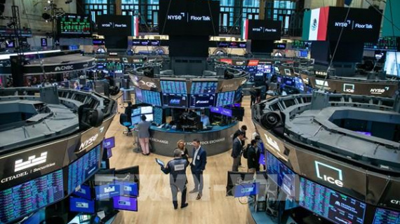 Phiên 29/7 đà phục hồi của thị trường chứng khoán châu Âu và Phố Wall chững lại