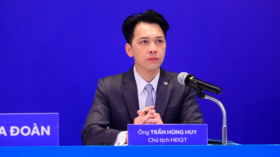 Chủ tịch Trần Hùng Huy và người có liên quan nắm gần 12% vốn tại ACB