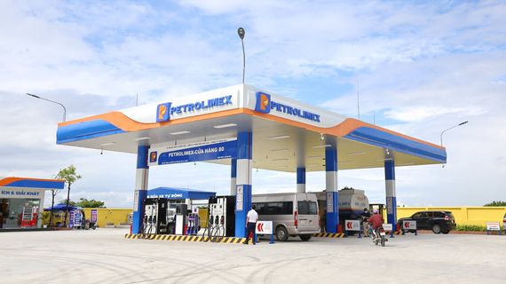 Petrolimex hoàn thành kế hoạch lợi nhuận cả năm sau 6 tháng, mỗi ngày thu 2,8 tỷ đồng lãi tiền gửi
