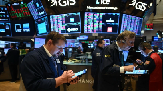 Phố Wall giảm điểm sau nỗ lực phục hồi bất thành