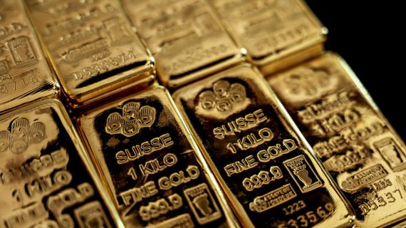 Giá vàng thế giới đang tiến gần tới mốc 3.000 USD/ounce