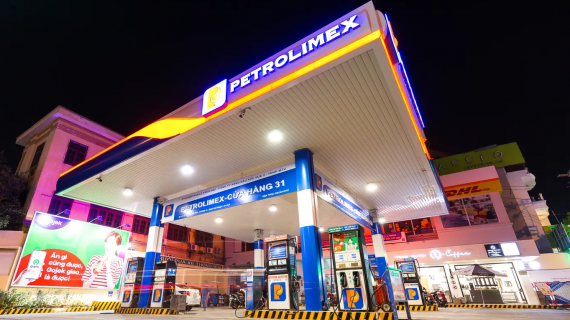 Lợi nhuận hai “ông lớn” bán lẻ xăng dầu Petrolimex và PV OIL cùng “đi lùi”