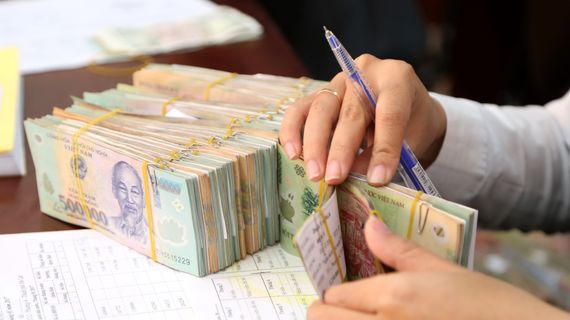 Thưởng Tết Nguyên đán Ất Tỵ 2025 cao nhất hơn 1,9 tỷ đồng