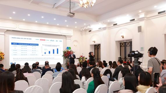 Kinh tế tăng trưởng vượt bậc, thị trường chứng khoán kỳ vọng vượt 2.000 điểm