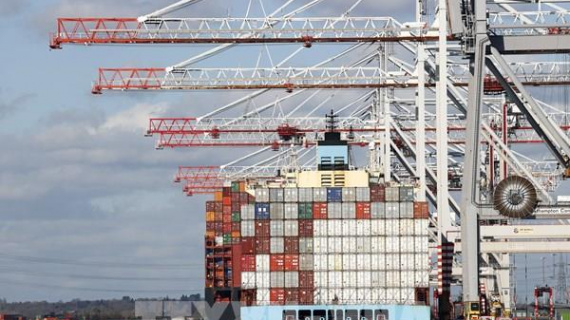 Giá cước vận tải biển toàn cầu chạm mức thấp nhất kể từ đầu năm 2024