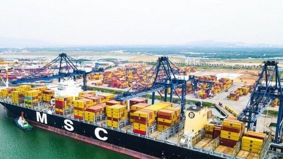 UOB nâng dự báo tăng trưởng Việt Nam năm 2025 lên 7,7%