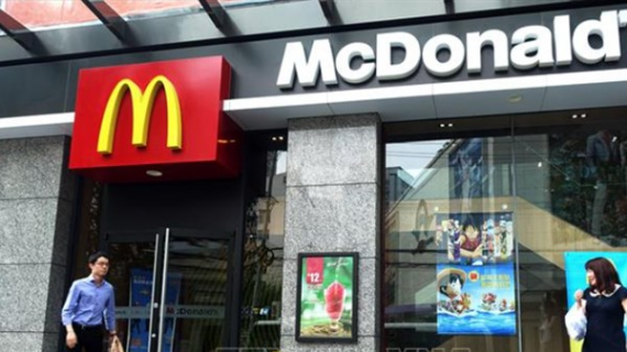 Nhiều chuỗi cửa hàng ăn uống ở Mỹ báo động sụt giảm doanh số