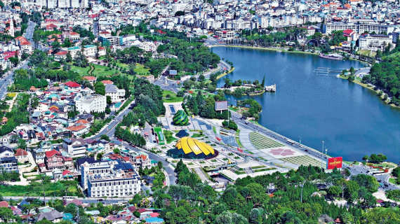 Hơn 300.000 tỷ đồng 