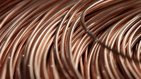 Giá đồng chạm mức cao kỷ lục 94.080 nhân dân tệ/tấn