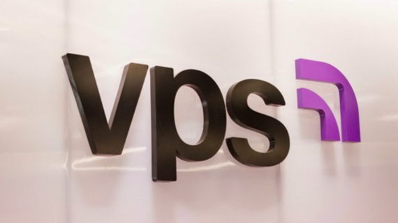 Ngày đầu chào sàn HoSE, VCK giảm 15,33%