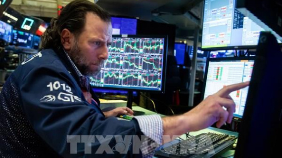 Phố Wall khởi sắc nhờ dữ liệu lạm phát hạ nhiệt