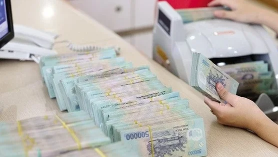 TOP ngân hàng trả lãi tiết kiệm 7%/năm trở lên, gửi từ 6 tháng, chỉ cần số tiền vừa phải