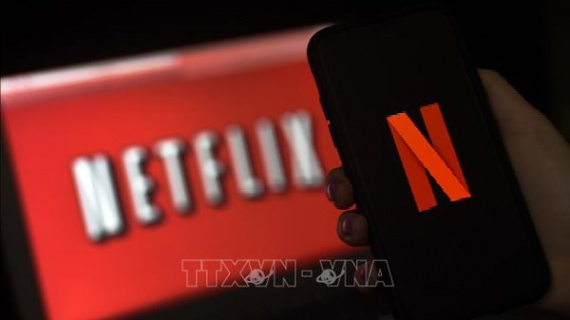 Netflix tham gia cuộc đua thâu tóm Warner Bros Discovery