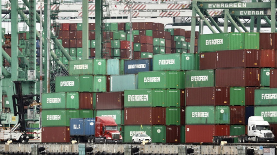 Dự báo 2026: Kinh tế EU chịu sức ép kép giữa thuế quan và năng lượng Mỹ