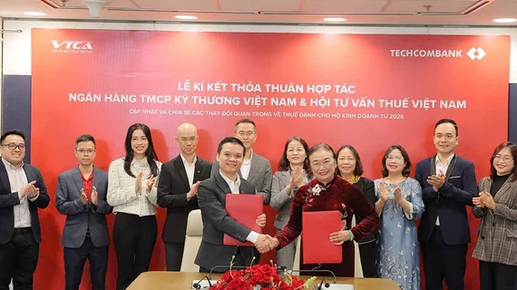 Techcombank hợp tác hội tư vấn thuế Việt Nam, hỗ trợ hộ kinh doanh chuyển đổi