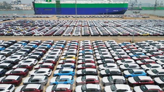 Thị trường ô tô Trung Quốc ổn định trước thềm thay đổi chính sách