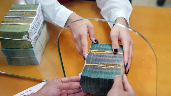 Thủ tướng chỉ đạo thanh tra các ngân hàng tăng lãi suất huy động