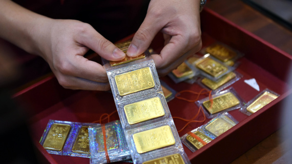 Đồng loạt tăng sốc, giá vàng SJC lập đỉnh chưa từng có