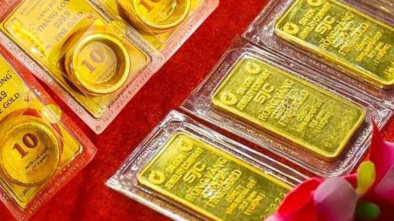 Vàng SJC trở lại đỉnh 100,4 triệu đồng/lượng
