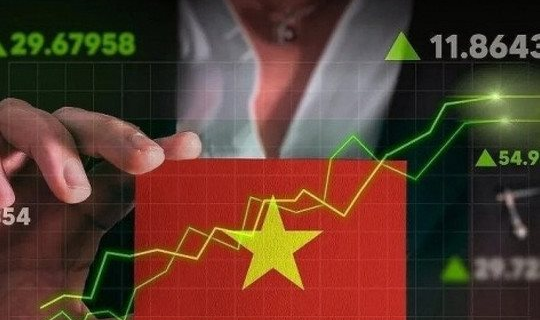 Ngành quỹ chỉ chiếm 6% GDP, Chủ tịch UBCKNN nêu 5 giải pháp trọng tâm thúc đẩy tăng trưởng