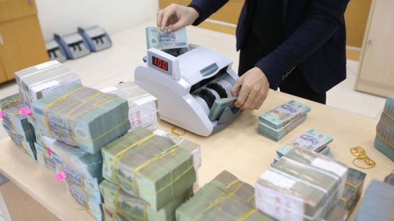 10 ngân hàng giảm lãi suất tiết kiệm chỉ trong 1 tuần