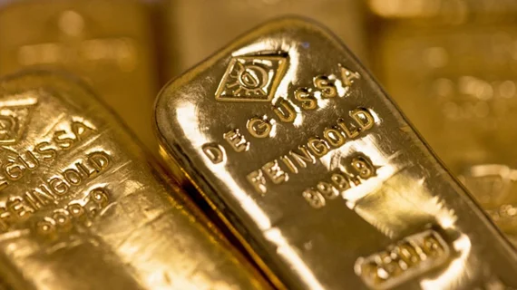 Tiếp tục tăng, giá vàng thế giới lấy lại mốc 2.900 USD/ounce