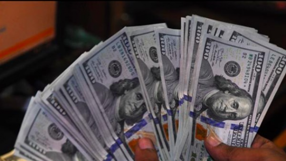 Đồng USD lao dốc giữa bão thuế quan
