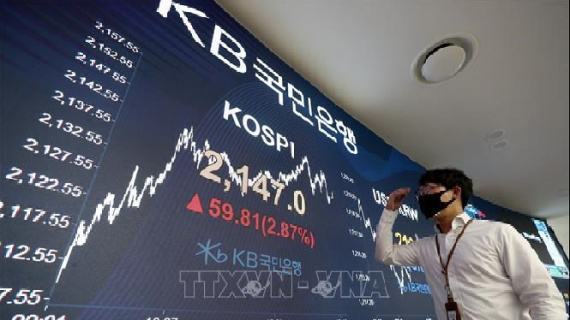 Chờ tín hiệu mới, chứng khoán châu Á trầm lắng