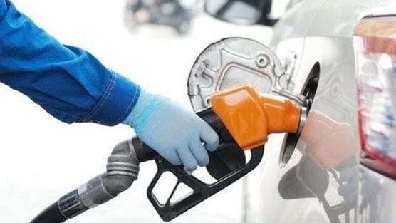 Giá xăng lên sát 20.000 đồng/lít từ 15 giờ chiều nay