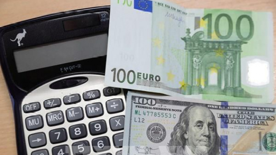 Các ngân hàng Phố Wall dự báo sẽ vượt mốc 1,20 USD/euro