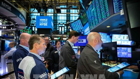 Lo ngại về Fed và thuế quan 