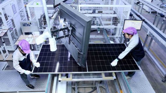 Trung Quốc điều chỉnh chính sách hoàn thuế xuất khẩu quang điện và pin