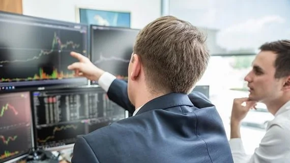 Khối ngoại bán ròng trong phiên VN-Index rung lắc, ngược dòng tung hơn 400 tỷ gom hai cổ phiếu bluechips